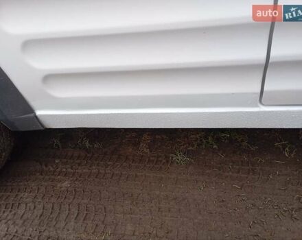 Белый Форд Транзит Коннект, объемом двигателя 1.75 л и пробегом 400 тыс. км за 4100 $, фото 15 на Automoto.ua