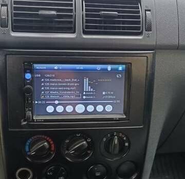 Білий Форд Транзит Коннект, об'ємом двигуна 1.8 л та пробігом 273 тис. км за 4000 $, фото 3 на Automoto.ua