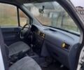 Білий Форд Транзит Коннект, об'ємом двигуна 1.75 л та пробігом 215 тис. км за 2000 $, фото 5 на Automoto.ua