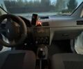 Белый Форд Транзит Коннект, объемом двигателя 1.8 л и пробегом 320 тыс. км за 4500 $, фото 21 на Automoto.ua