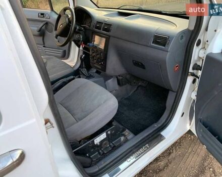 Белый Форд Транзит Коннект, объемом двигателя 0 л и пробегом 320 тыс. км за 4500 $, фото 7 на Automoto.ua