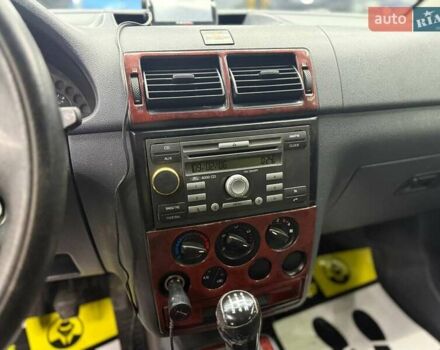 Форд Транзит Коннект 2007 у Чернівцях на Automoto.ua Білий Форд Транзит Коннект, об'ємом двигуна 1.75 л та пробігом 267 тис. км за 5000 $, фото 14 на Automoto.ua