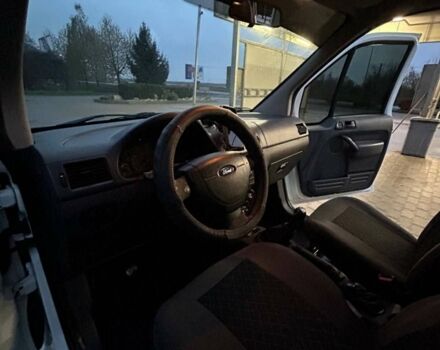 Білий Форд Транзит Коннект, об'ємом двигуна 1.8 л та пробігом 320 тис. км за 4500 $, фото 20 на Automoto.ua