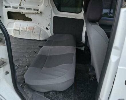 Белый Форд Транзит Коннект, объемом двигателя 1.8 л и пробегом 310 тыс. км за 5300 $, фото 15 на Automoto.ua