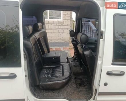 Белый Форд Транзит Коннект, объемом двигателя 1.8 л и пробегом 233 тыс. км за 4900 $, фото 12 на Automoto.ua