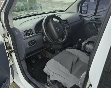 Белый Форд Транзит Коннект, объемом двигателя 1.8 л и пробегом 310 тыс. км за 5300 $, фото 3 на Automoto.ua