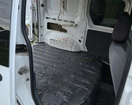 Белый Форд Транзит Коннект, объемом двигателя 1.8 л и пробегом 310 тыс. км за 5300 $, фото 13 на Automoto.ua