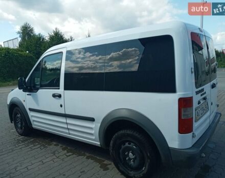 Білий Форд Транзит Коннект, об'ємом двигуна 1.75 л та пробігом 286 тис. км за 4600 $, фото 2 на Automoto.ua