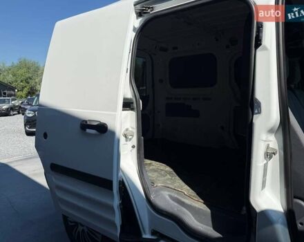 Белый Форд Транзит Коннект, объемом двигателя 1.8 л и пробегом 290 тыс. км за 5699 $, фото 27 на Automoto.ua