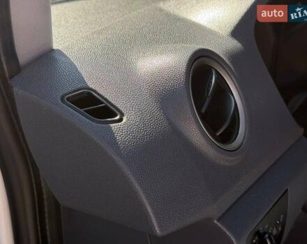 Белый Форд Транзит Коннект, объемом двигателя 1.8 л и пробегом 290 тыс. км за 5699 $, фото 17 на Automoto.ua