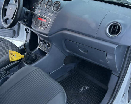 Білий Форд Транзит Коннект, об'ємом двигуна 1.8 л та пробігом 163 тис. км за 6600 $, фото 13 на Automoto.ua