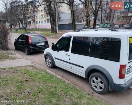 Белый Форд Транзит Коннект, объемом двигателя 1.8 л и пробегом 254 тыс. км за 6000 $, фото 3 на Automoto.ua