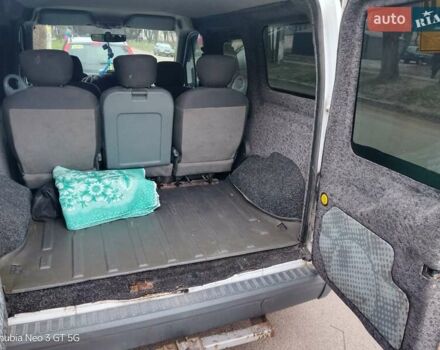 Белый Форд Транзит Коннект, объемом двигателя 1.8 л и пробегом 254 тыс. км за 6000 $, фото 7 на Automoto.ua