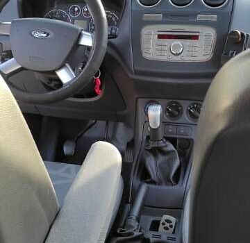 Форд Транзит Коннект 2010 в Харькове на Automoto.ua Белый Форд Транзит Коннект, объемом двигателя 1.75 л и пробегом 235 тыс. км за 6000 $, фото 6 на Automoto.ua