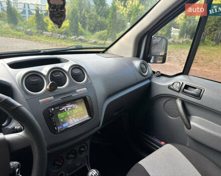 Белый Форд Транзит Коннект, объемом двигателя 1.75 л и пробегом 252 тыс. км за 5100 $, фото 16 на Automoto.ua