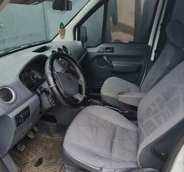 Белый Форд Транзит Коннект, объемом двигателя 1.8 л и пробегом 350 тыс. км за 5000 $, фото 4 на Automoto.ua