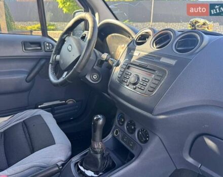 Білий Форд Транзит Коннект, об'ємом двигуна 1.75 л та пробігом 302 тис. км за 5400 $, фото 9 на Automoto.ua