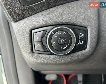 Белый Форд Транзит Коннект, объемом двигателя 1.6 л и пробегом 298 тыс. км за 8250 $, фото 25 на Automoto.ua