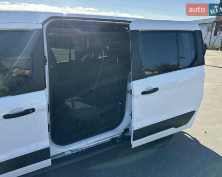 Білий Форд Транзит Коннект, об'ємом двигуна 1.56 л та пробігом 287 тис. км за 9750 $, фото 9 на Automoto.ua