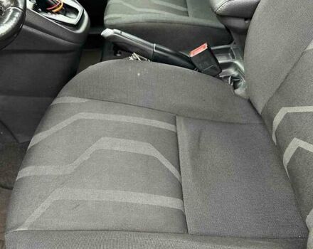 Белый Форд Транзит Коннект, объемом двигателя 2.5 л и пробегом 246 тыс. км за 8600 $, фото 6 на Automoto.ua