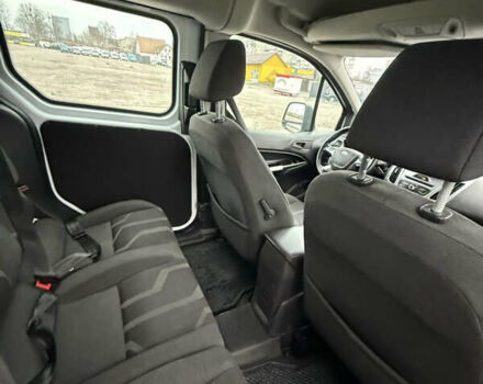 Белый Форд Транзит Коннект, объемом двигателя 1.5 л и пробегом 210 тыс. км за 12600 $, фото 13 на Automoto.ua