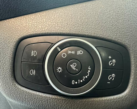 Белый Форд Транзит Коннект, объемом двигателя 1.5 л и пробегом 191 тыс. км за 11555 $, фото 18 на Automoto.ua