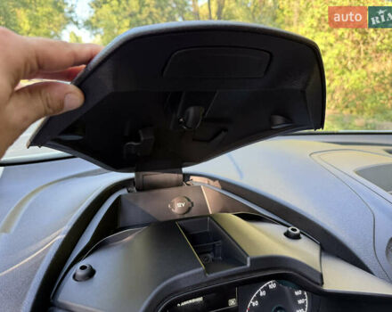 Белый Форд Транзит Коннект, объемом двигателя 1.5 л и пробегом 252 тыс. км за 13250 $, фото 18 на Automoto.ua