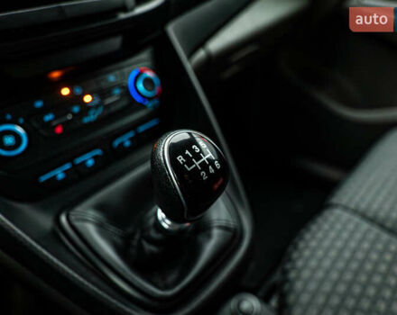 Белый Форд Транзит Коннект, объемом двигателя 1.5 л и пробегом 225 тыс. км за 11406 $, фото 12 на Automoto.ua