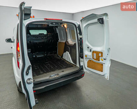 Белый Форд Транзит Коннект, объемом двигателя 1.5 л и пробегом 225 тыс. км за 11406 $, фото 6 на Automoto.ua