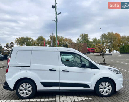 Белый Форд Транзит Коннект, объемом двигателя 1.5 л и пробегом 272 тыс. км за 10700 $, фото 4 на Automoto.ua