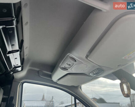 Білий Форд Транзит Коннект, об'ємом двигуна 1.5 л та пробігом 233 тис. км за 14000 $, фото 11 на Automoto.ua