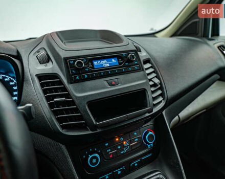 Белый Форд Транзит Коннект, объемом двигателя 1.5 л и пробегом 225 тыс. км за 11406 $, фото 11 на Automoto.ua