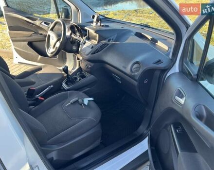 Белый Форд Транзит Коннект, объемом двигателя 1.5 л и пробегом 105 тыс. км за 10599 $, фото 13 на Automoto.ua