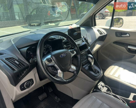 Белый Форд Транзит Коннект, объемом двигателя 2 л и пробегом 132 тыс. км за 19900 $, фото 4 на Automoto.ua