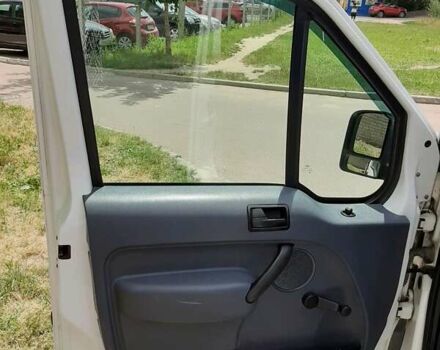 Белый Форд Транзит Коннект, объемом двигателя 1.8 л и пробегом 291 тыс. км за 5200 $, фото 10 на Automoto.ua