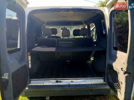 Белый Форд Транзит Коннект, объемом двигателя 1.8 л и пробегом 276 тыс. км за 3500 $, фото 1 на Automoto.ua