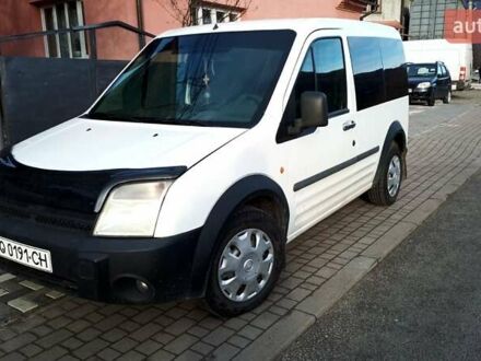 Белый Форд Транзит Коннект, объемом двигателя 1.8 л и пробегом 306 тыс. км за 4200 $, фото 1 на Automoto.ua