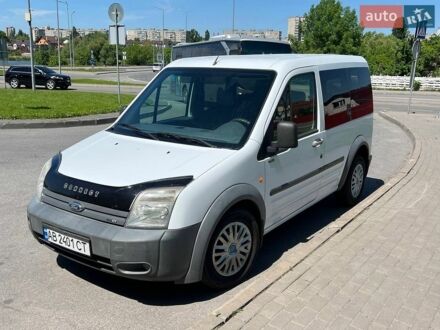 Білий Форд Транзит Коннект, об'ємом двигуна 1.8 л та пробігом 235 тис. км за 5500 $, фото 1 на Automoto.ua