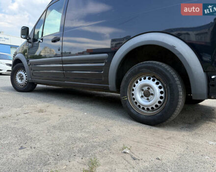 Черный Форд Транзит Коннект, объемом двигателя 1.8 л и пробегом 316 тыс. км за 4200 $, фото 5 на Automoto.ua