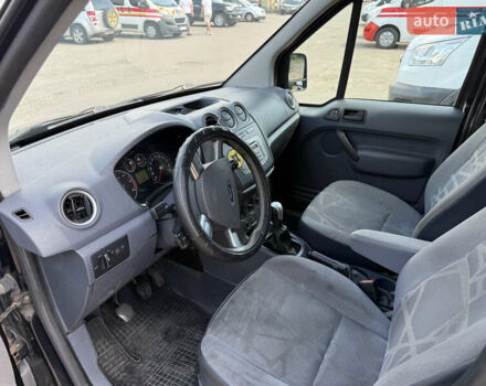 Черный Форд Транзит Коннект, объемом двигателя 1.8 л и пробегом 316 тыс. км за 4200 $, фото 11 на Automoto.ua