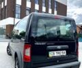 Чорний Форд Транзит Коннект, об'ємом двигуна 1.8 л та пробігом 226 тис. км за 5800 $, фото 9 на Automoto.ua