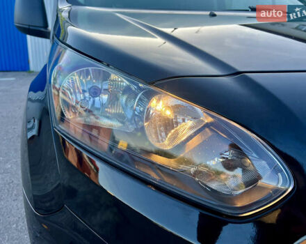 Черный Форд Транзит Коннект, объемом двигателя 1.5 л и пробегом 185 тыс. км за 10500 $, фото 24 на Automoto.ua