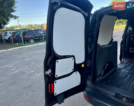 Черный Форд Транзит Коннект, объемом двигателя 1.5 л и пробегом 185 тыс. км за 10500 $, фото 49 на Automoto.ua