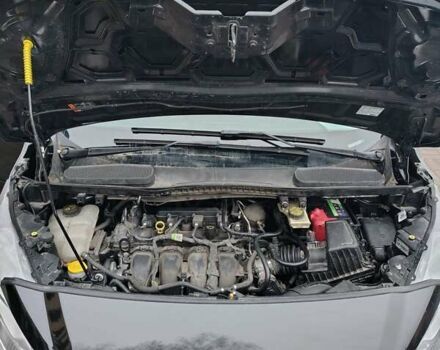 Черный Форд Транзит Коннект, объемом двигателя 2 л и пробегом 226 тыс. км за 17000 $, фото 30 на Automoto.ua