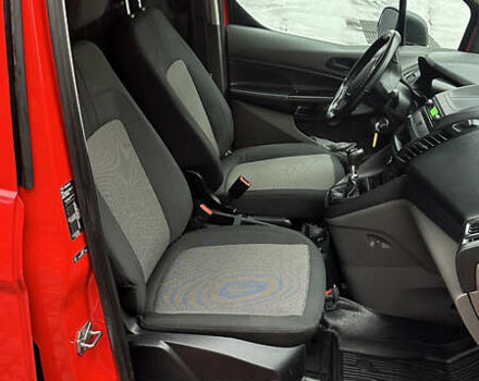 Красный Форд Транзит Коннект, объемом двигателя 1.5 л и пробегом 177 тыс. км за 9900 $, фото 11 на Automoto.ua