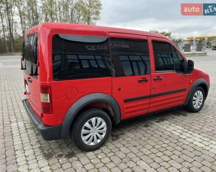 Красный Форд Транзит Коннект, объемом двигателя 1.8 л и пробегом 322 тыс. км за 3800 $, фото 2 на Automoto.ua