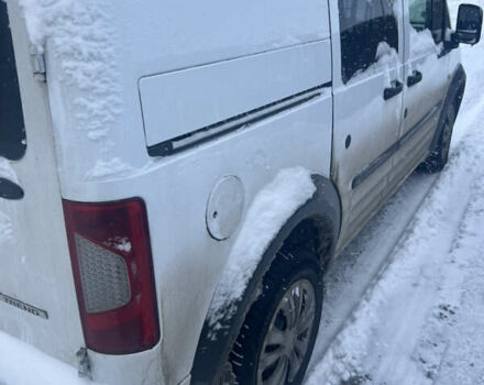 Форд Транзит Коннект, объемом двигателя 1.8 л и пробегом 217 тыс. км за 5000 $, фото 2 на Automoto.ua