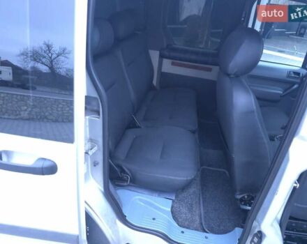 Форд Транзит Коннект, объемом двигателя 1.8 л и пробегом 317 тыс. км за 4500 $, фото 2 на Automoto.ua