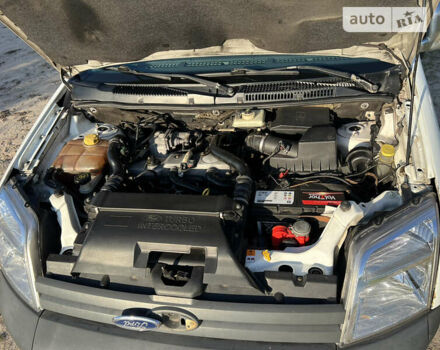 Форд Транзит Коннект, об'ємом двигуна 1.8 л та пробігом 269 тис. км за 6500 $, фото 13 на Automoto.ua