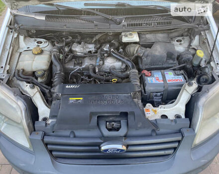 Форд Транзит Коннект, объемом двигателя 1.8 л и пробегом 276 тыс. км за 4500 $, фото 17 на Automoto.ua